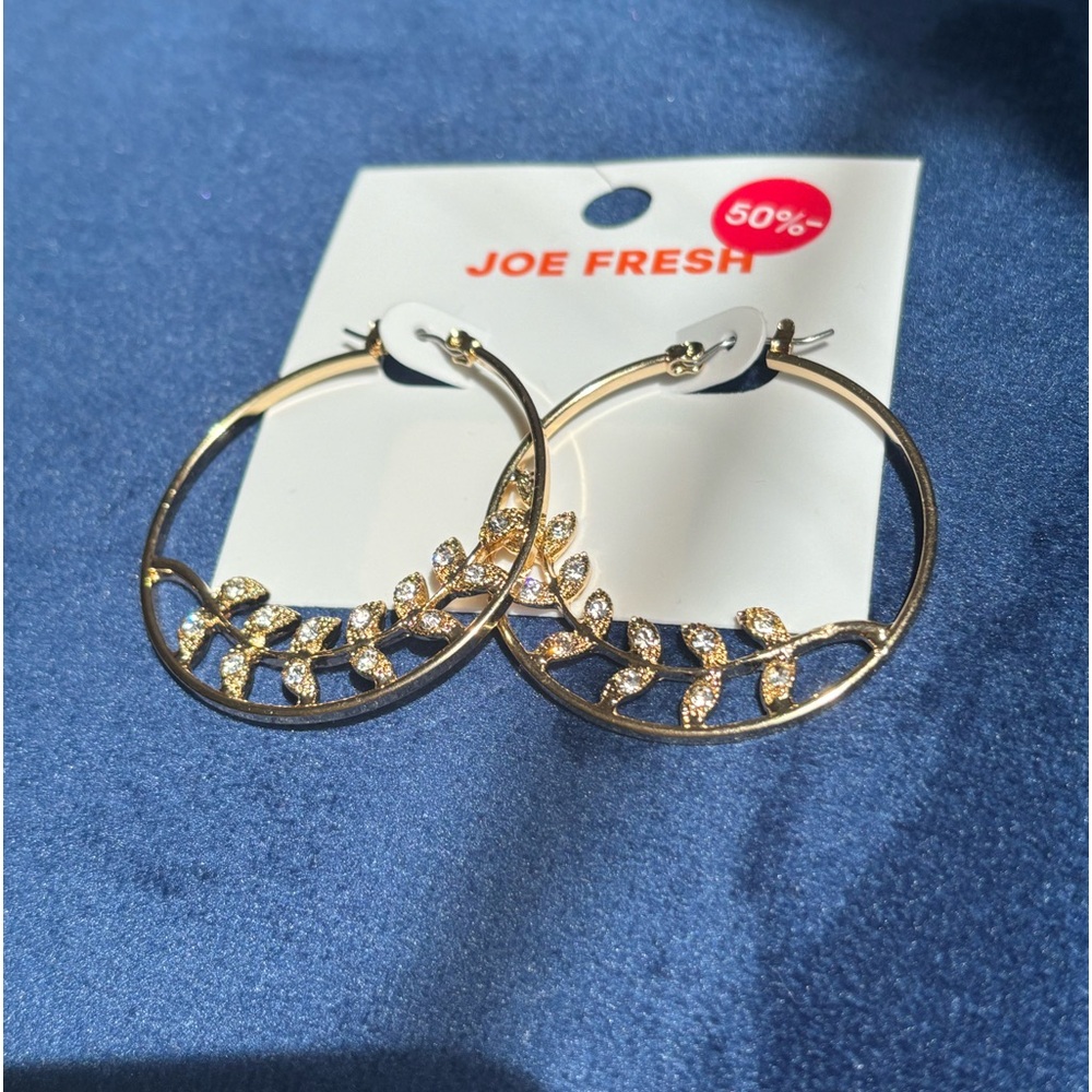 Jewelry bundle - Picture 3 of 5